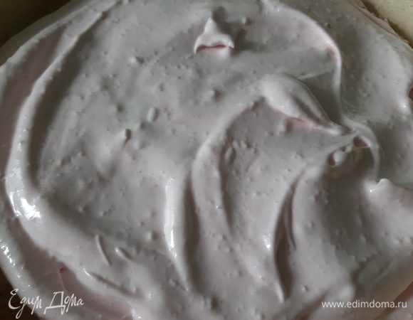 Белки взбитые с киселем.