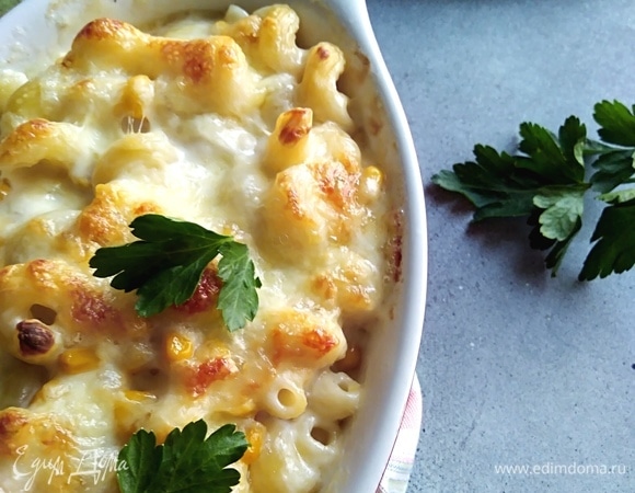 Очень аппетитная корочка, моцарелла тянется — мммм...