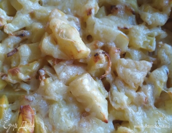 Получается вот такая очень вкусная и полезная картошечка. Приятного аппетита.