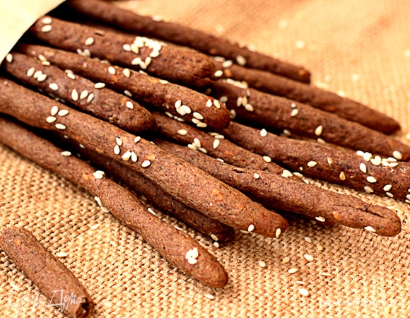 Можно хрустеть просто так, можно подавать к любому блюду вместо хлеба. Приятного аппетита!