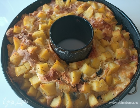 Запекать 40–50 минут при 170°C. Готовность проверить деревянной палочкой.