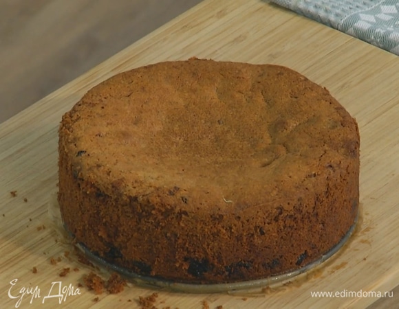 Выпекать в разогретой духовке 50–60 минут. 