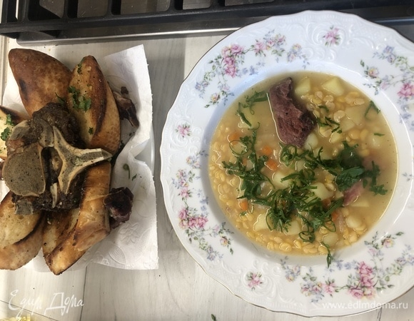 Украшаем зеленью. Приятного аппетита.