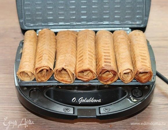 Вот такие получились очень ароматные хрустящие вафли.