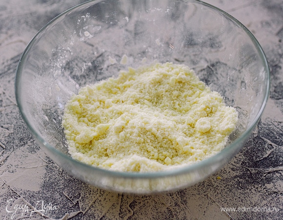 Должна получиться такая крошка.