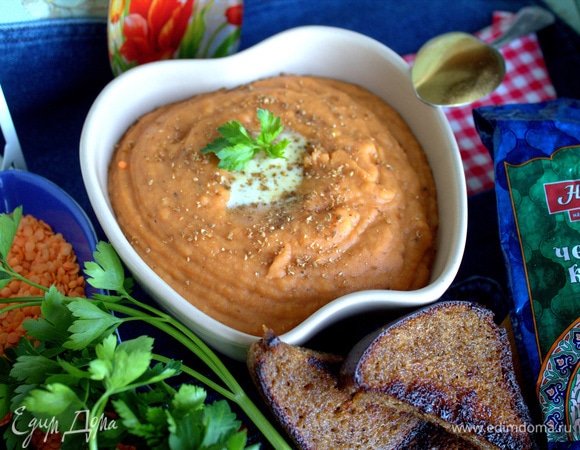 Такой суп можно приготовить и на ужин, а также взять с собой на работу (сейчас много посуды для СВЧ-печи).