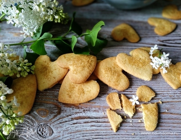 Печенье получается нежным и рассыпчатым. Приятного чаепития!