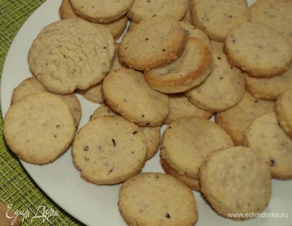 Перекладываем на решетку до полного остывания.