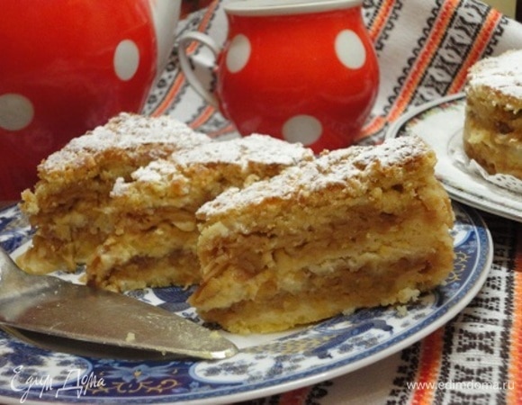 Пирог хорош и в теплом виде, и остывшим.