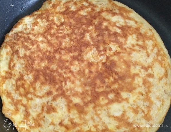 Обжариваем с каждой стороны по 3 минуты.