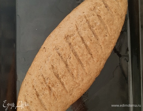 Когда хлеб увеличится в объеме в 2 раза, ставим его в духовку, разогретую до 200°C, на 30 минут.