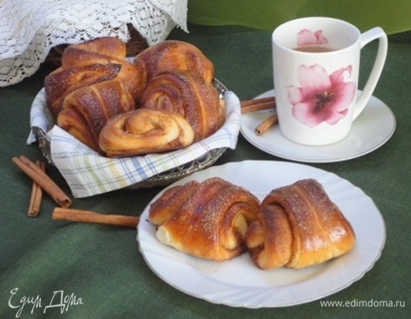 Выпекать 12–15 минут, пока они хорошо не подрумянятся.