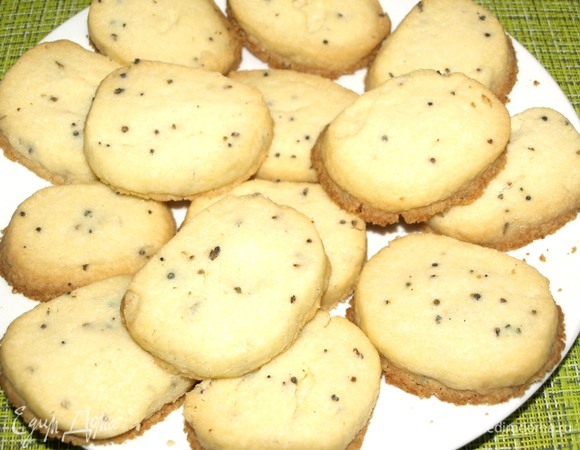 Перекладываем полностью остывшее печень на блюдо. Можно подавать к столу.