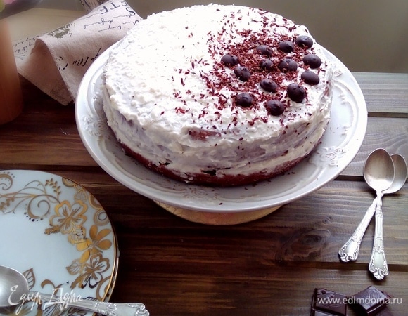 Праздник возможен и без духовки. В мультиварке получается отличный бисквит.