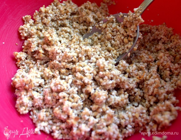 Получаем позже полуготовую крупу.