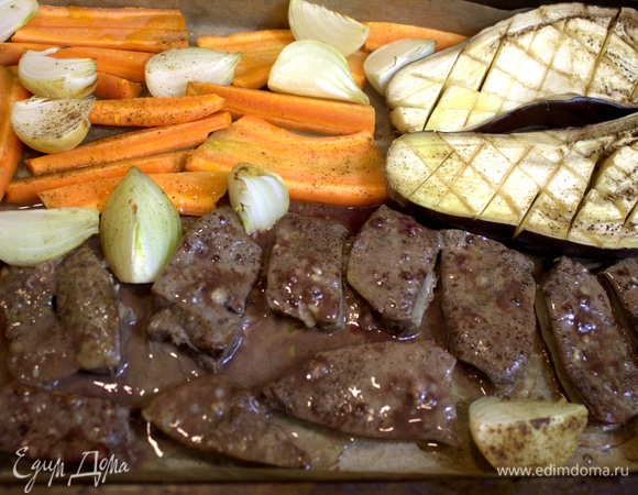 Поставить в эл. духовку на 40–50 минут при 200°C.