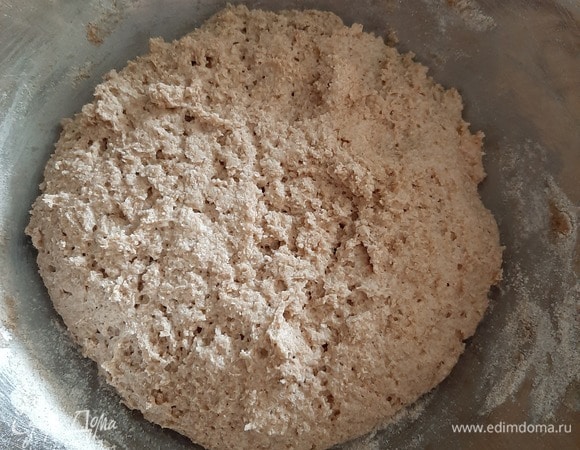 Опара через 4 часа.