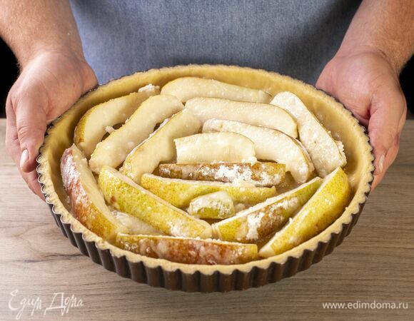 Выпекайте в заранее разогретой до 180°C духовке около 30–40 минут.