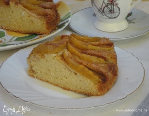 Подавать можно теплым.