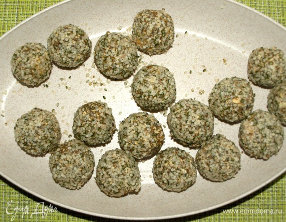 Конфеты отправляем в холодильник на пару часов.