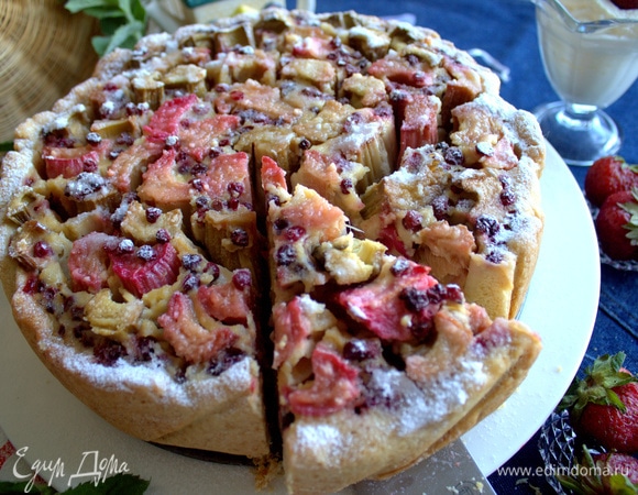 Остывший пирог отлично делится на порции.