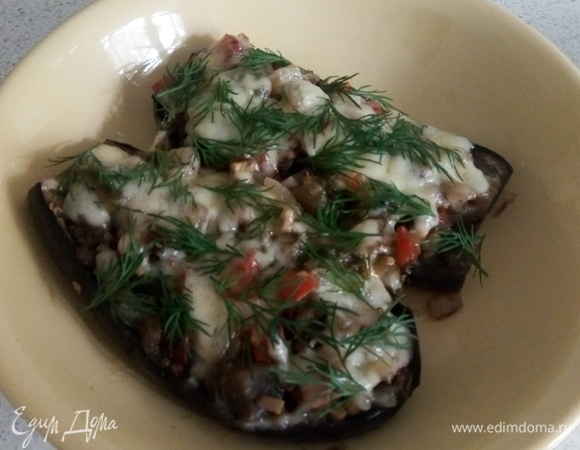 Осталось переложить на блюдо, посыпать немного укропом.