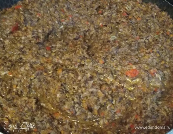 Тушим под крышкой еще 10–15 минут.