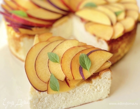 Украсить фруктами или ягодами по желанию. Приятного аппетита!