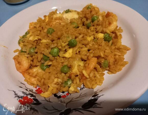 Блюдо подавать горячим, украсив кунжутными семечками и перьями зеленого лука.