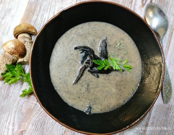 Ароматный суп готов. Приятного аппетита.