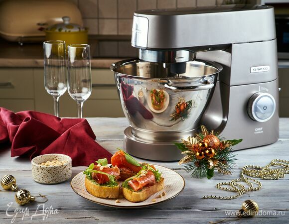 Аппетитные закуски к празднику готовы! Приятного аппетита!