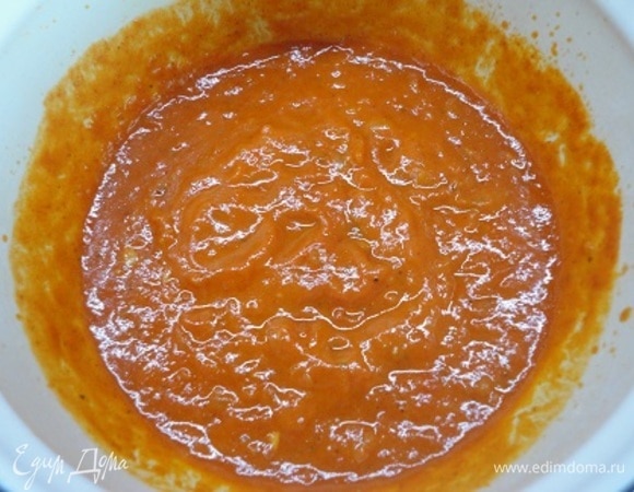 Готовый соус пробить блендером.