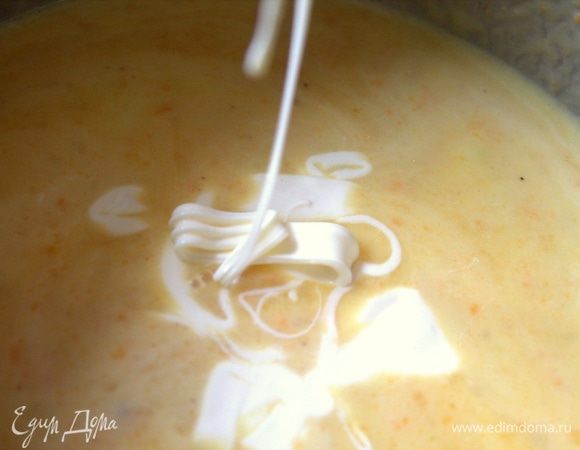 Добавить сливочный плавленый сыр. 