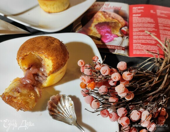 Неимоверно нежный десерт, который нужно подавать в теплом виде. Приятного вам аппетита!