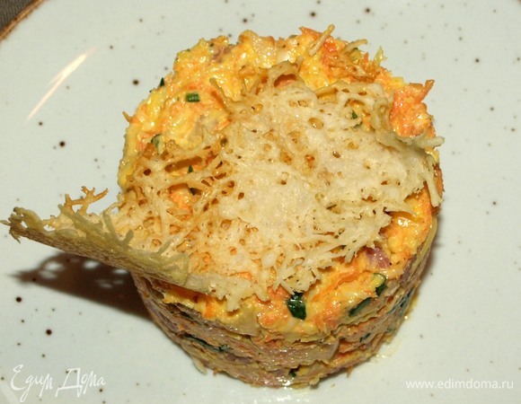 Салат готов. Можно подавать.