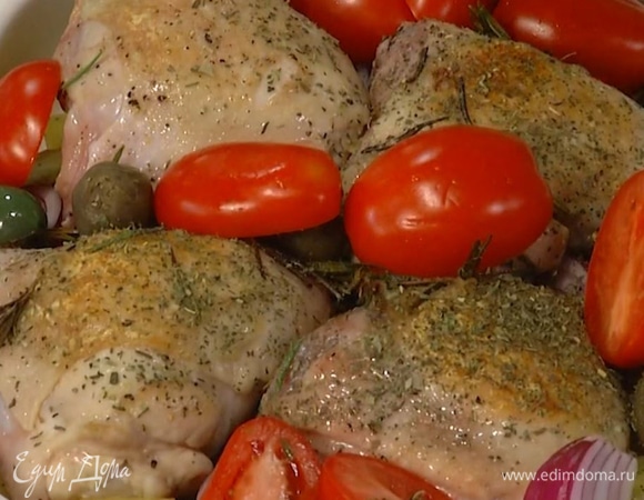 Запекать в разогретой духовке 40–50 минут до готовности.