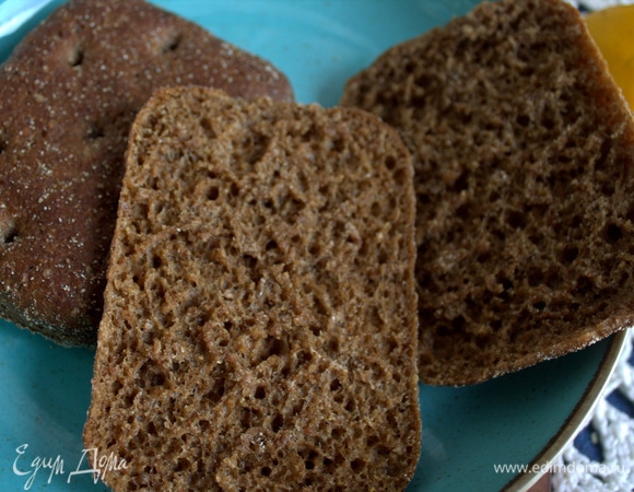 Покажу подачу на ржаном хлебе для сэндвичей.