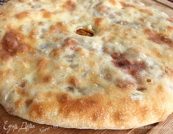 По желанию верх лепешки можно смазать сливочным маслом.