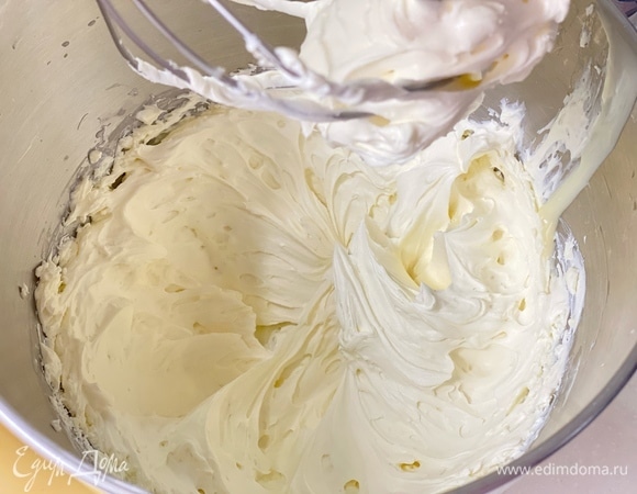 Должен получиться однородный воздушный крем.