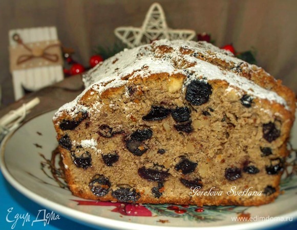 Перед подачей посыпать кекс сахарной пудрой или покрыть глазурью. Приятного аппетита!