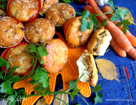 Подаем к бульону или к чаю.