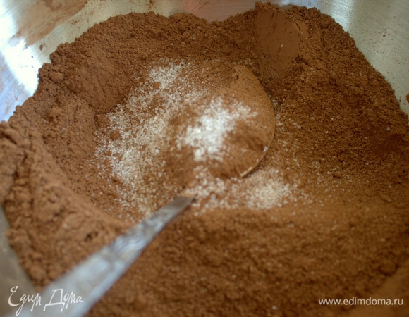 Смешать сухой состав для теста.