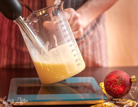 Пробить блендером до однородности.