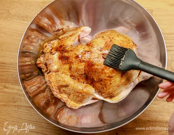 Оставить мариноваться на 2–3 часа.