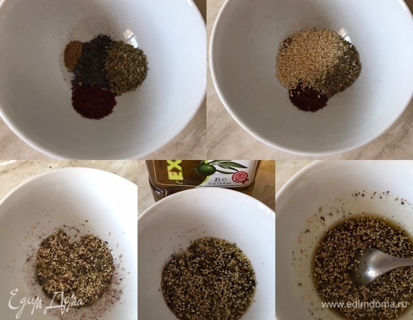 Затем добавить оливковое масло и еще раз хорошо перемешать. Можно приготовить побольше, но маслом все не заправлять. Так смесь дольше хранится, и ее можно добавить и в другие блюда.