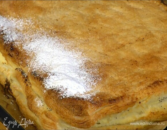 Выпекать в разогретой духовке 40–50 минут.