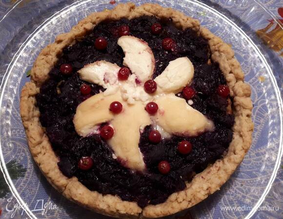 Запекайте в духовке при 180°C 15 минут.