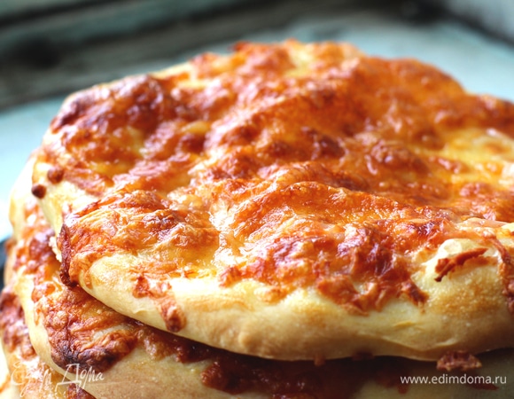 Поставить в духовку и выпекать каждую около 20 минут.