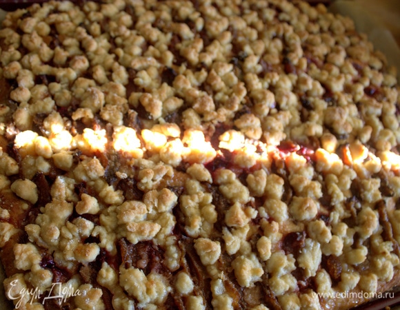 Дать пирогу остыть.