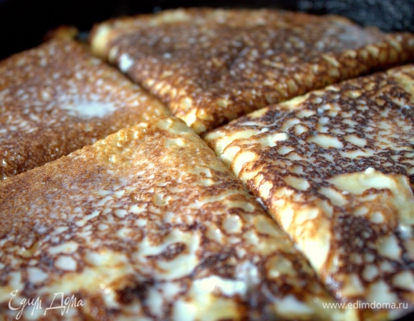 Накрываем крышкой и томим до полного впитывания молока.